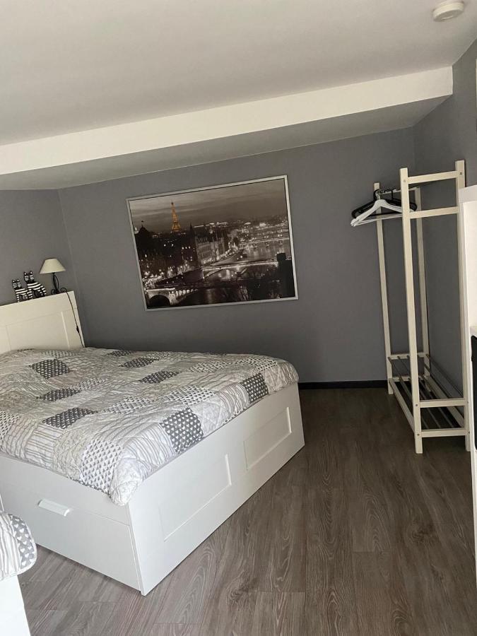 Haus Lindenteichblick Apartment Atzenhausen ภายนอก รูปภาพ